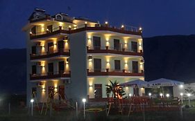 Sunrise Hotel Orikum